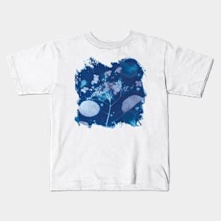 Cyanotype sunprint hydrangea indigo blue Kids T-Shirt